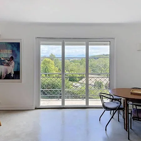 Confort à Pour 6 Personnes *